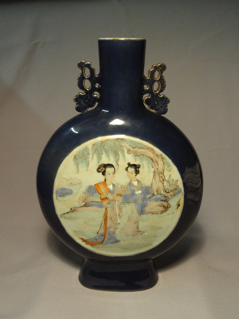 A Fine Chinese Porcelain Moon Flask 18TH-19TH C - AIE17