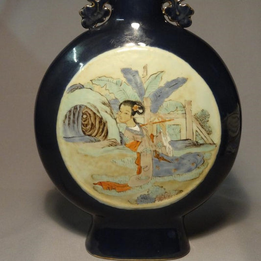 A Fine Chinese Porcelain Moon Flask 18TH-19TH C - AIE17