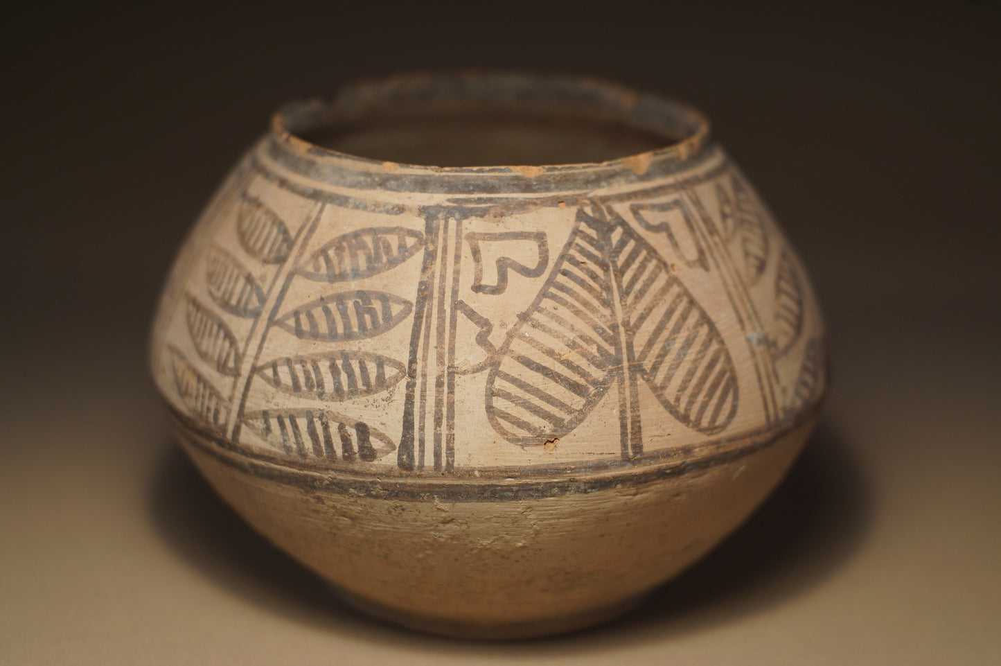 Indus Valley Ancient Terracotta Pot/Vessel 2500-3300 B.C