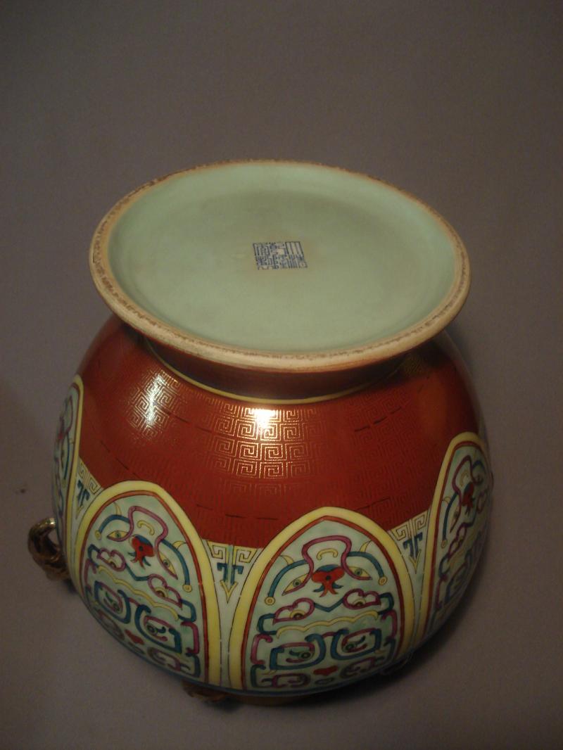 A fine Chinese pitcher vase late 19th to early 20th c AIE19